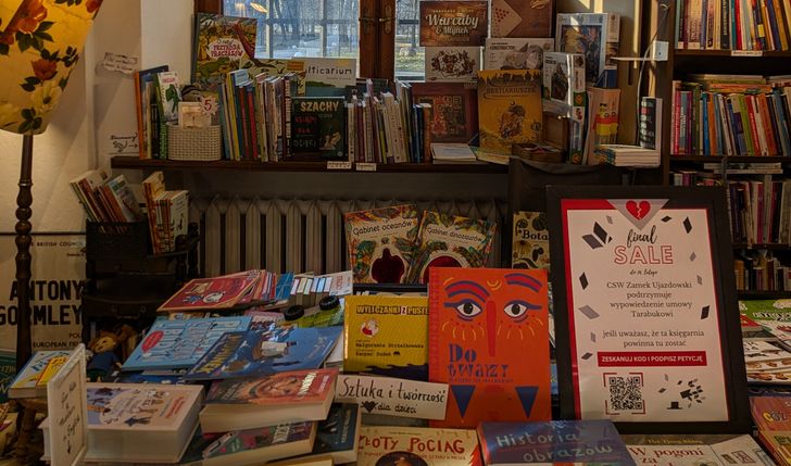 "Tarabuk - więcej niż ksiągarnia" - realizacja filmu na pożegnanie i 20-lecie