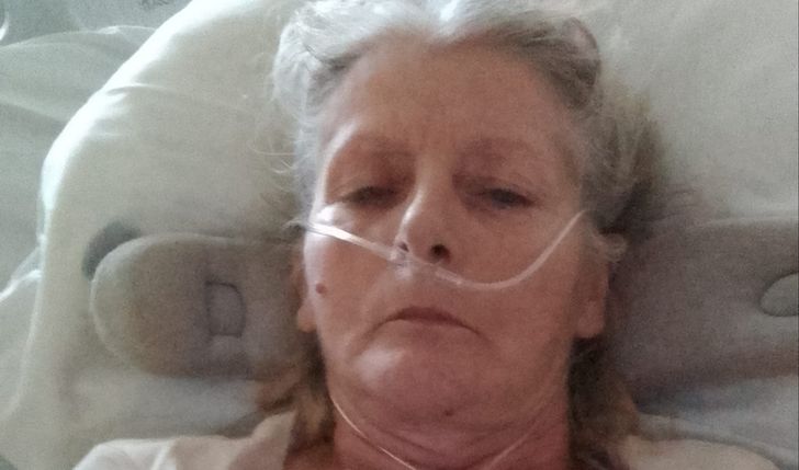 Pomoc na leczenie kręgosłupa dla pielęgniarki