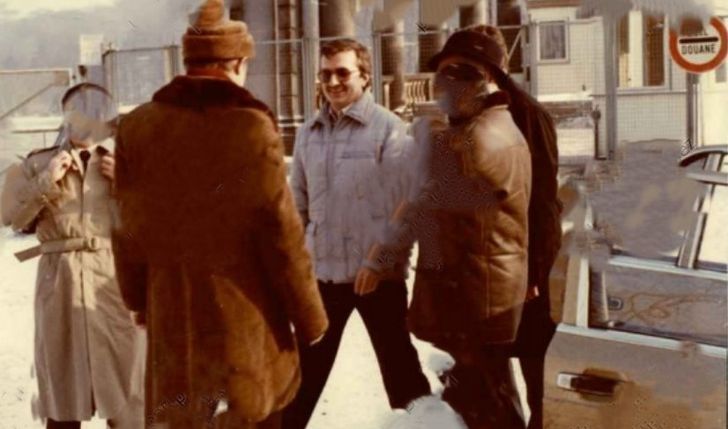 SZPIEG - książka i podcast opowiadający niesamowitą historię agenta polskiego wywiadu, który przejął życiorys innego człowieka.