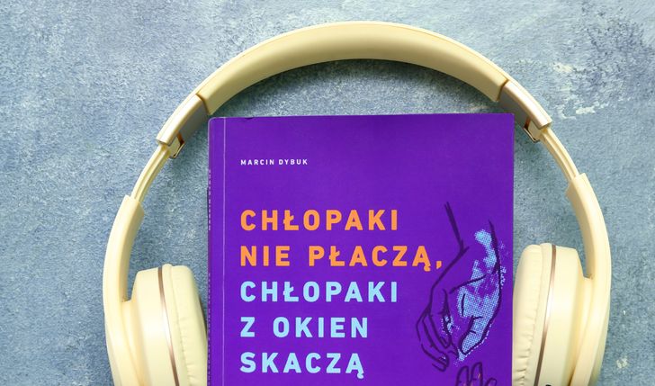 Nagranie audiobooka "Chłopaki nie płaczą, chłopaki z okien skaczą"
