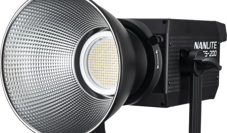 Zbiórka na Lampę Nanlite fs-200