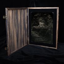 Oprawiony ambrotyp z projektu "Sacred Landscape"