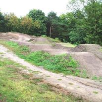 oczyszczona kilka lat temu sekcja rytmiczna (c) wujekeman