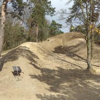 W trakcie remontu górki - widok na rampy zjazdowe na Pro i Air Line