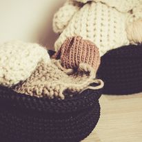 kosze pełne materiału - czekają na swoje miesce poza naszymi piwnicami i szafami koleżanek