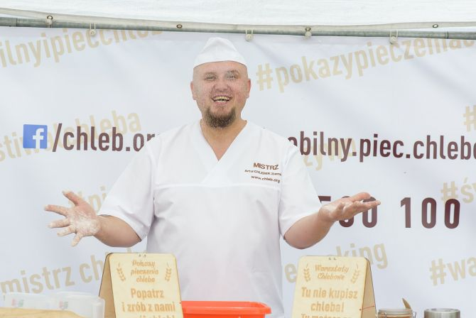 Artur Chlebek Ziemacki - pokazy pieczenia chleba i wrsztaty chlebowe