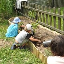 Zaczynaliśmy od edukacji ekologicznej.