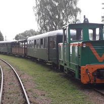 Koleje wąskotorowe - bez nich, wiele polskich wsi nie rozwinęłoby się w ogóle, a ja nie rozwinąłbym swojej pasji do takich rozmiarów. Koleje w Ełku (żyje), Krośniewicach (reanimacja) czy Piotrkowie (RIP) są mi najbliższe.