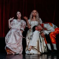 fot. Izabela Pług, spektakl "Zielony Gil"