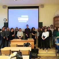 Paweł Młynarek, Skarbnik Stowarzyszenia podczas przeprowadzania Lekcji Ekonomii dla młodzieży