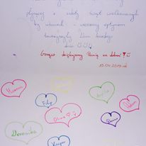 Zbliżają się Święta Wielkanocne. Dzieci chcą przekazać nam swoje życzenia. Przyjmijmy je:)