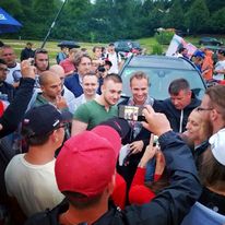 Ze spotkania autorskiego na Hungaroringu wyszło co prawda małe, nielegalne zgromadzenie na kilkaset osób. Spotkania live z czytelnikami są najlepsze!