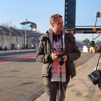 Oprócz gadania do kamery i pisania do komputera nie mogę sobie odmówić przyjemności robienia zdjęć - nie tylko z telefonu