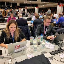 Moje naturalne środowisko... pracy. Biuro prasowe Formuły 1 - tu z red. Aldoną Marciniak :)