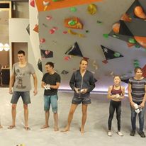 Finał zawodów boulderowych - Był medal z dorosłymi !!!