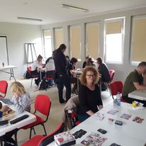 Wspólne granie w trakcie drugiej edycji Festiwalu Gier Japońskich.