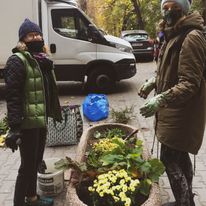 Angażujemy lokalną społeczność w dbanie o swoją dzielnicę.