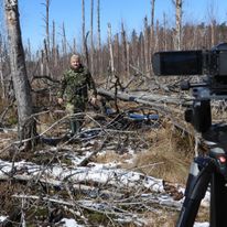 Na pierwszy rzut oka to martwy las, ale sa ptaki, które świetnie odnajdują sie w takim siedlisku. marzec 2021 - wschodnia Polska.  