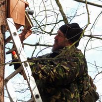 Każda budka lęgowa musi się dać otwierać. 