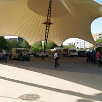 jedna z wizji konstrukcji, lekki namiot, na przykładzie Namiotu w Cottbus, Niemcy